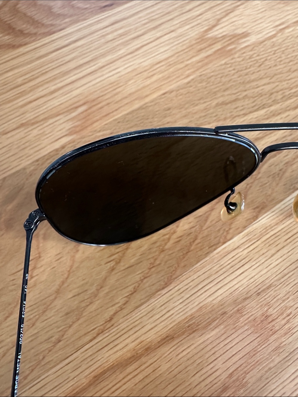 Ray-Ban Men's Black Aviator Sunglasses with Brown Case and Gold Accents - Picture 5 of 11